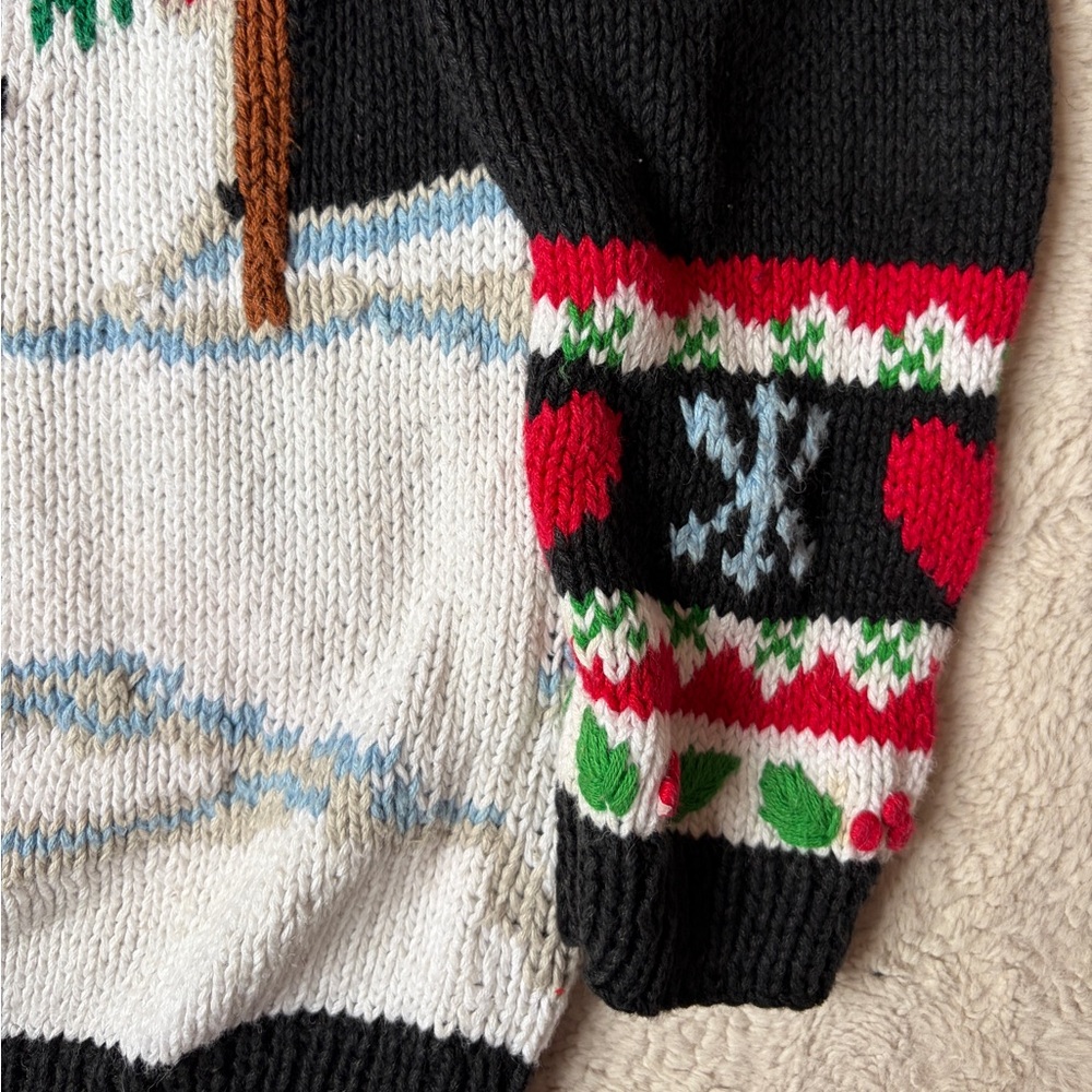 Vintage The Eagle’s Eye Black Festive Sweater Multicolor Design Women Small - Picture 9 of 13